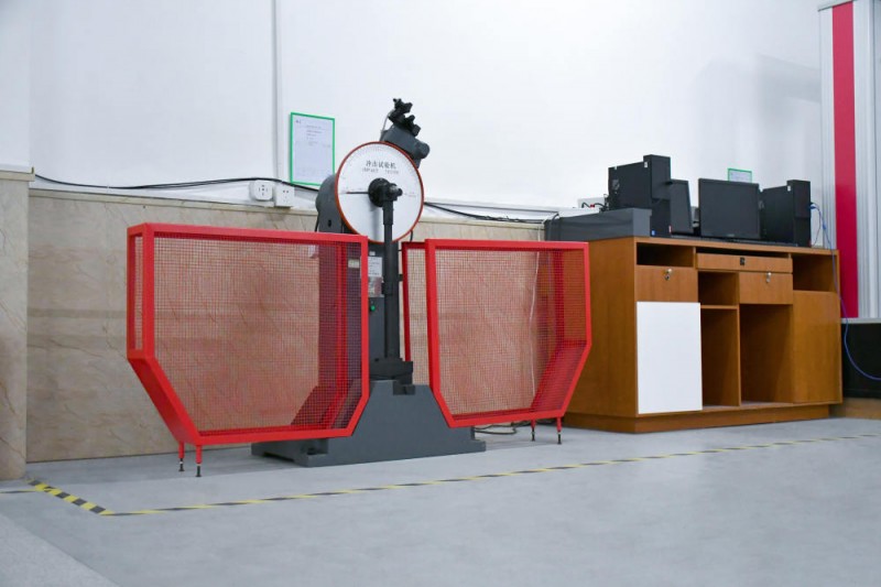 Impact testing machine